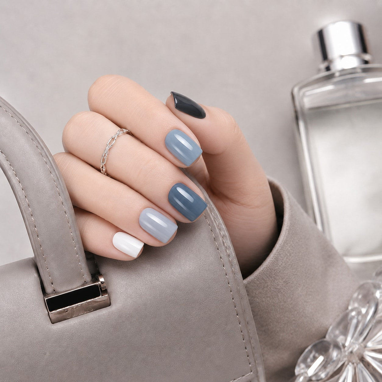 Smoky Blue Grey Mix Semi-Cured Gel Nail Strips - Wessiny product image 4