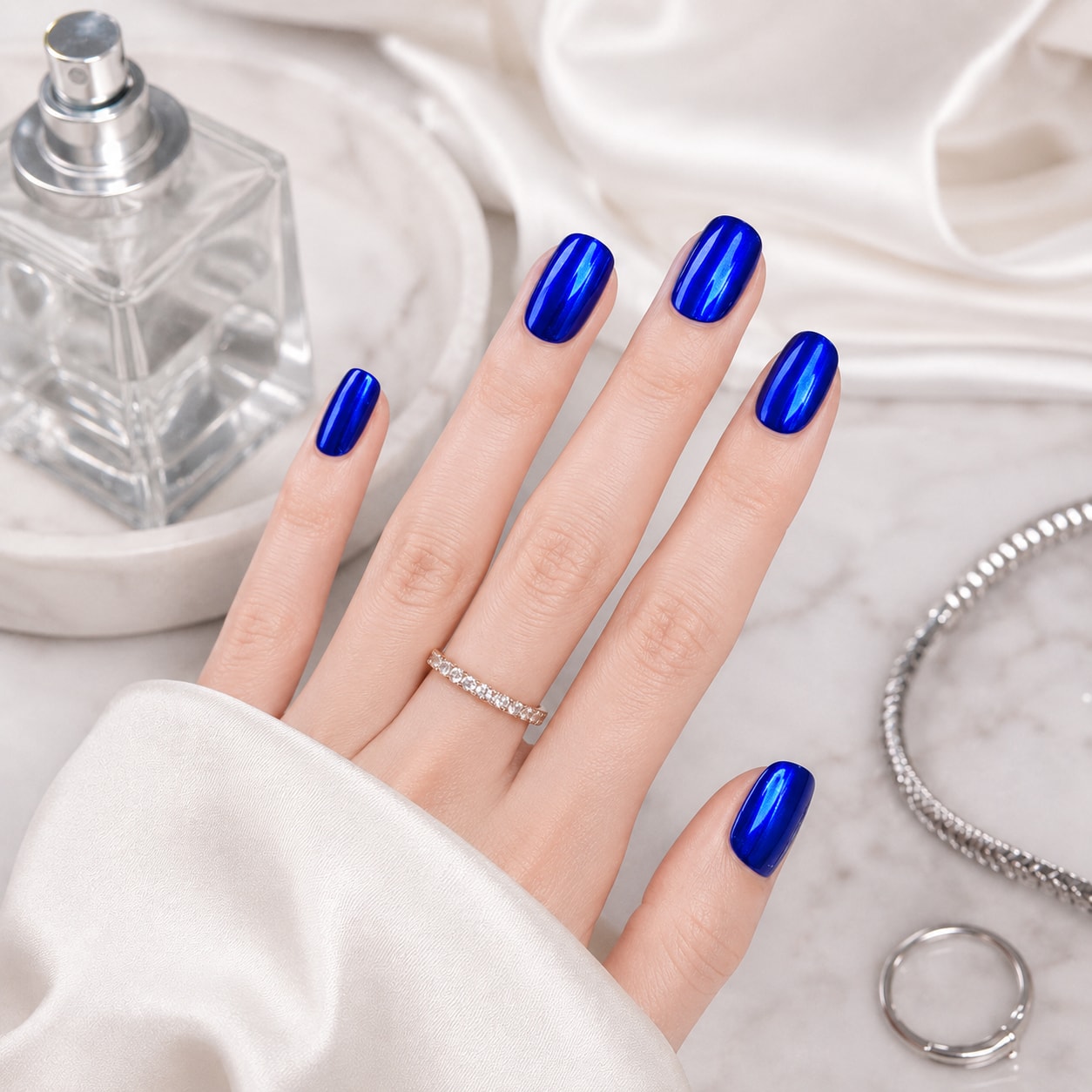 Royal Blue Cat Eye Semi-Cured Gel Nail Strips - Wessiny product image 4