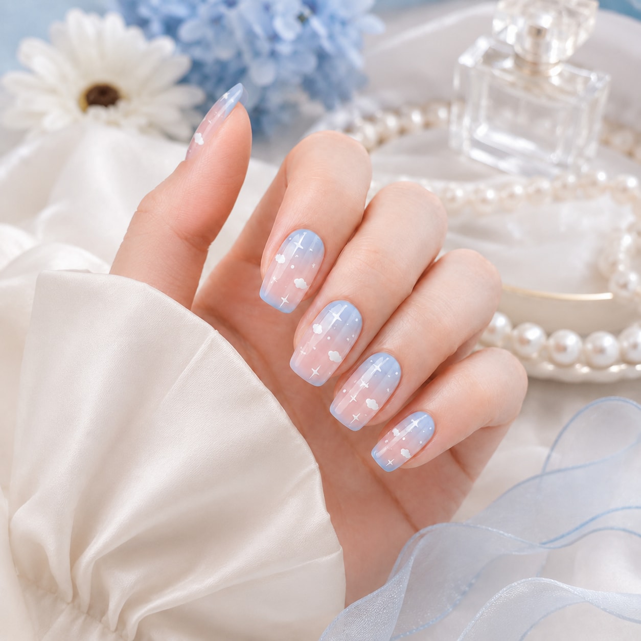 Baby Blue Cloud Sparkle Semi-Cured Gel Nail Strips - Wessiny product image 3