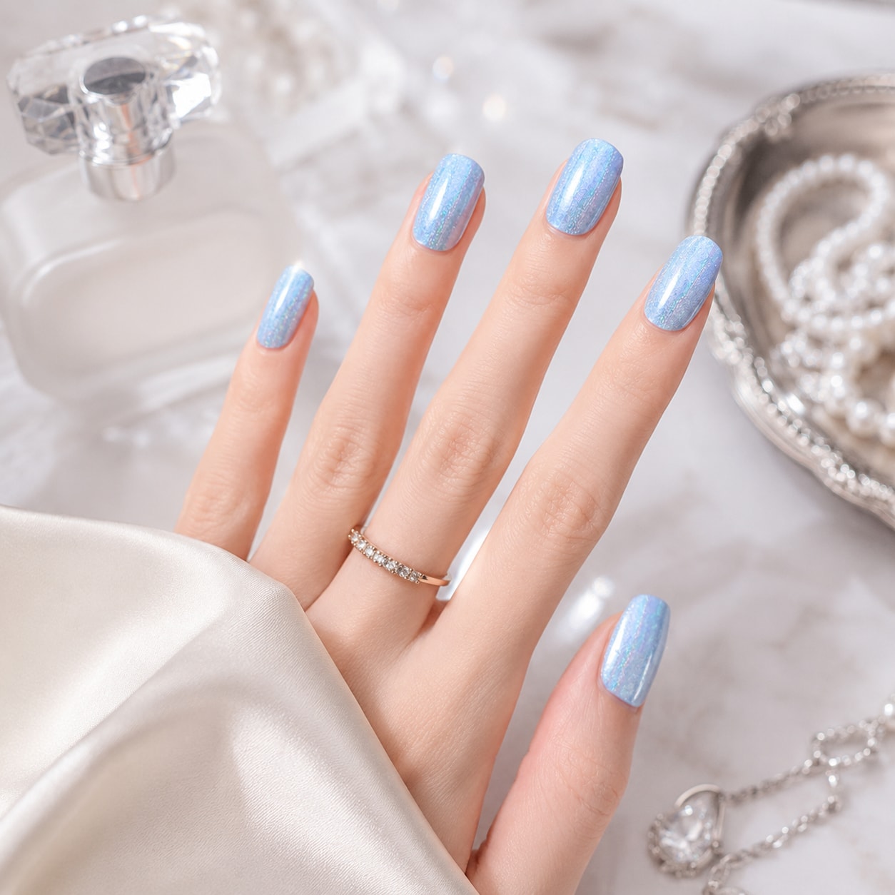 Icy Blue Shimmer Semi-Cured Gel Nail Strips - Wessiny product image 3
