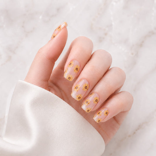 Nude Gold Floral Accent Semi-Cured Gel Nail Strips - Wessiny product image 1