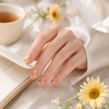 Nude Gold Floral Accent Semi-Cured Gel Nail Strips - Wessiny product image 3