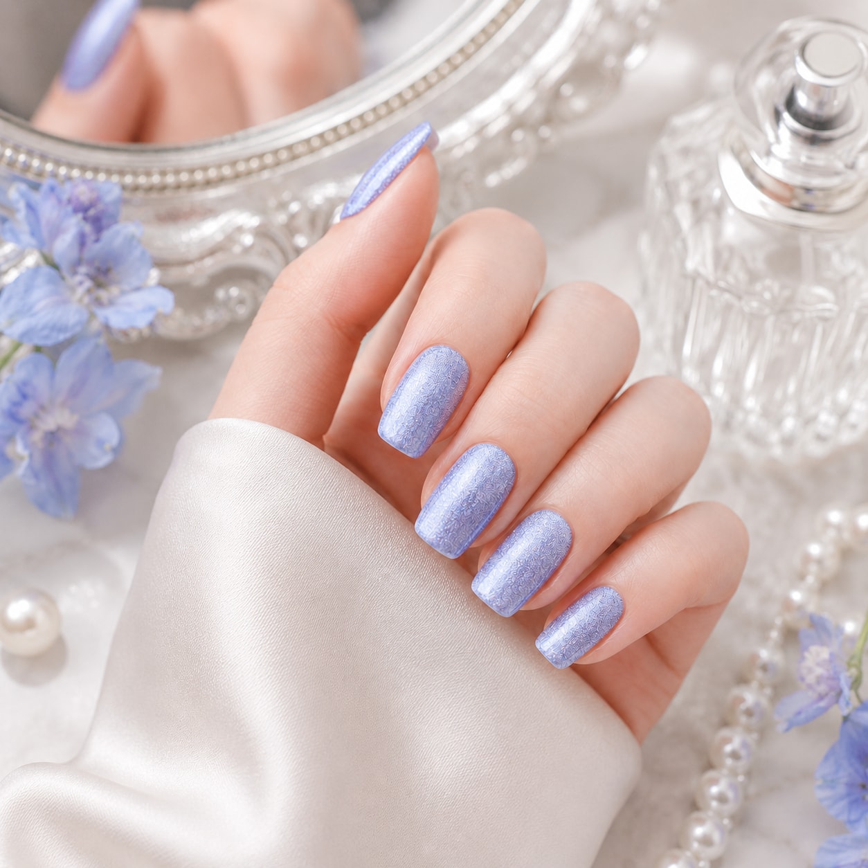Periwinkle Blue Shimmer Semi-Cured Gel Nail Strips - Wessiny product image 3