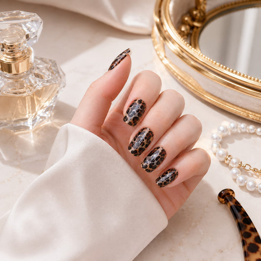 Black Leopard Glitter Semi-Cured Gel Nail Strips - Wessiny product image 2