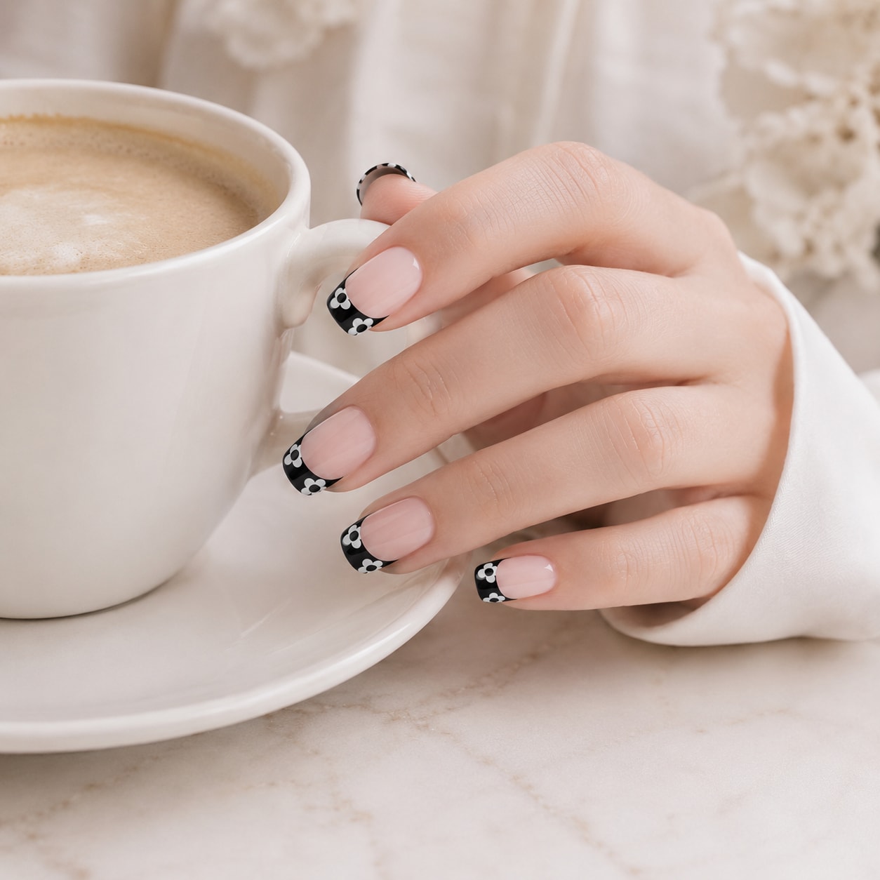 Black White Bow French Semi-Cured Gel Nail Strips - Wessiny product image 3